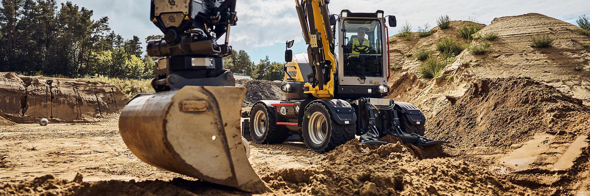 excavator ew100