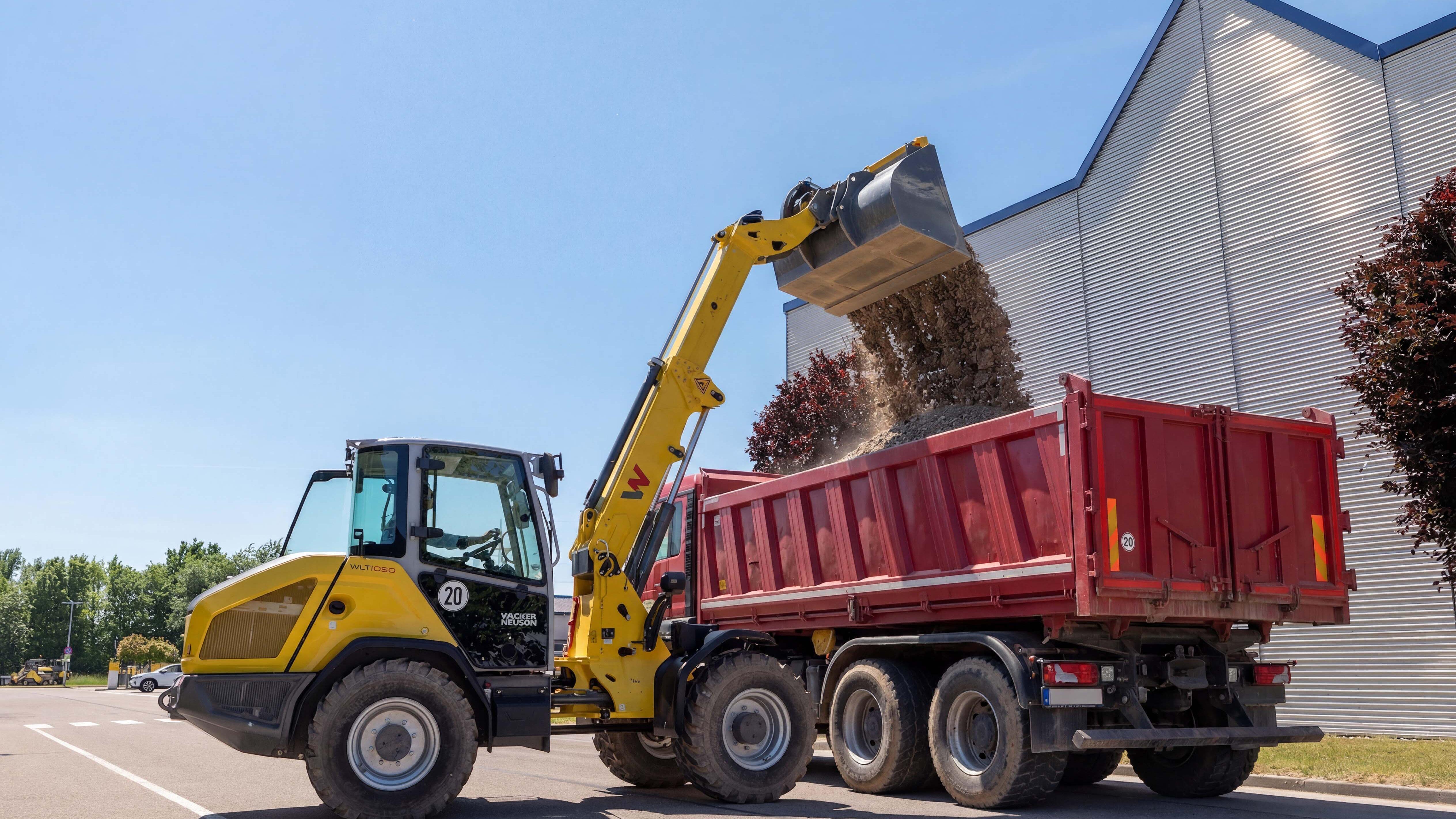 telescopic wheel loader with truck