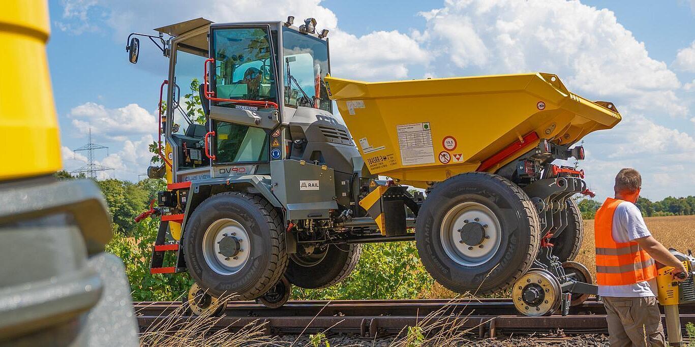 railway dumper on track